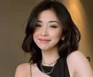 Bianca Yao (Twitch Star) .
